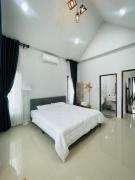 Top Ban Nong Waeng Top Ban Nong Waeng
