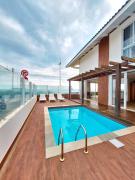 Casa Blue - Oceanfront in Itaguacu