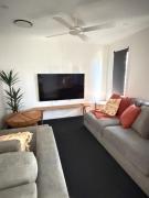 Top Narangba