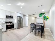 Largo 7BR 4BA Sunny Shores Getaway with SPA