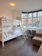 Studio Next to Golders Green Station