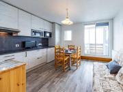 Studio cosy 4 pers, balcon sud, à 30m des cours ESF - FR-1-807-101