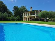 Apartments Villa Sotlar with pool