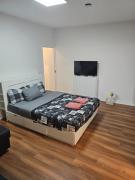 Toronto Bloor Crown Residence