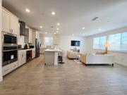 Beautiful Roseville Home - Quiet Neighborhood - Near Galleria Mall