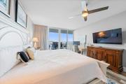 Caribe 305C by Youngs Suncoast