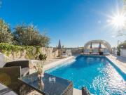 Apartment Gemütliche Wohnung mit Pool by Interhome