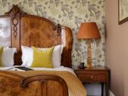 Top Harewood