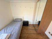 Lovely 2 Bedroom Apartment - London