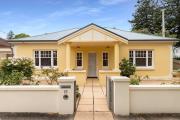 Top Henley Beach South