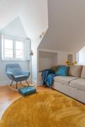 Upper Story 1BR AC and Workspace