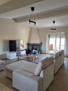 Mystique Suites Anavyssos