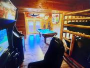 Lovely Platog Chalet with jacuzzi