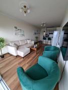 Makenzy Sandy Beachfront Paradise