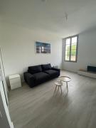 Studio neuf à Belle Ile près de lembarcadère