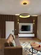 Top Sarandë