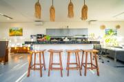Villa Bayu 2BR Getaway 10 Mins to Finns & Atlas