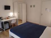 Via Sapri Rooms and Apartments