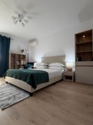 Old Town Cathedral Retreat