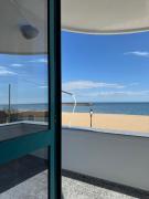 Top Golden Sands