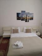 The flat of sillence Piata Romana