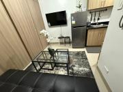 Modern apartment with balcony and Pool View