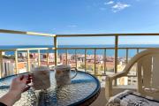 Imperial Sea View Apartment with Balcony & Pool