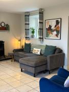 Hidden Hills Waterville - Private Farmhouse