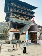 Top Jhungi