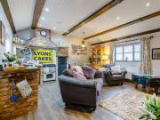 1 Bed in Cheltenham oc-58873