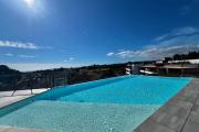 Villeneuve-Loubet Garden Level Apartment 4 Guests Swimming Pool