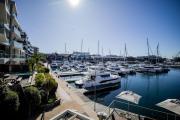 Cape Town Luxury Marina Estate Apartment V&A Waterfront
