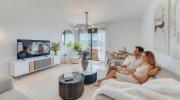VACATION MARBELLA I The Sunrise Golden Mile Flat, Next to Convention Center, Recently Refurbished, Prime Location, 300m to the BEACH