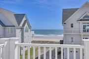Top North Topsail Beach