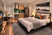 Metro Luxe Suite