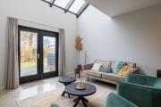 House 4 p. K. Emmaw. 26 Vrouwenpolder O