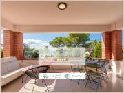 Appt 4 étoiles -2 chambres - Piscine - wifi - clim