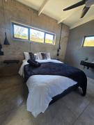 2 Sleeper Chalet - Aloe Ridge
