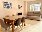 Coblanca 6, Charming Coastal Apartment with Glazed Terrace