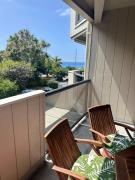 Luxury condo, side ocean view walk to town