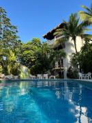 Amazing 2 bedroom condo steps from the beach!