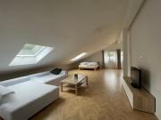 Zwischenstopp & Wohlfühlen - Neubau-Apartment mit Parkplatz & Küche