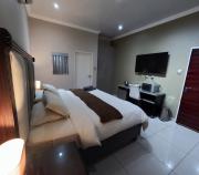Top Mahikeng