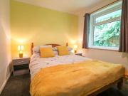 2 Bed Cottage - Sleeps 4 - Pets - Parking - Wifi