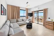 Atlantic View Premium Oceanfront Penthouse