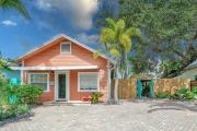 Top Lake Worth