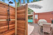 Top Lake Worth