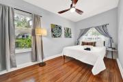 Top Lake Worth