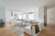 High-End Designer Apartment in City Center