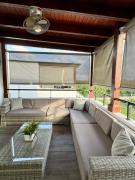 Lovely 2-Bedrooms Beach Apartment with Pool #2